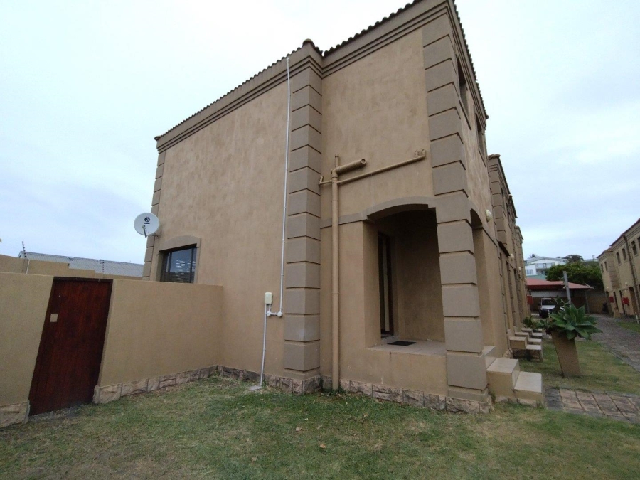 2 Bedroom Property for Sale in Jeffreys Bay Central Eastern Cape